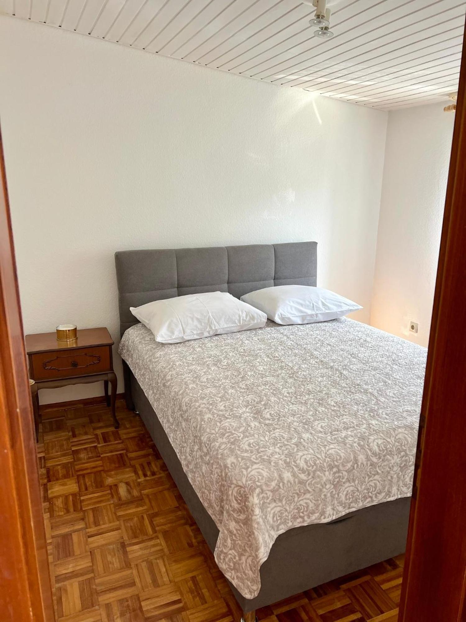 Apartment Jole Ražanj Kültér fotó
