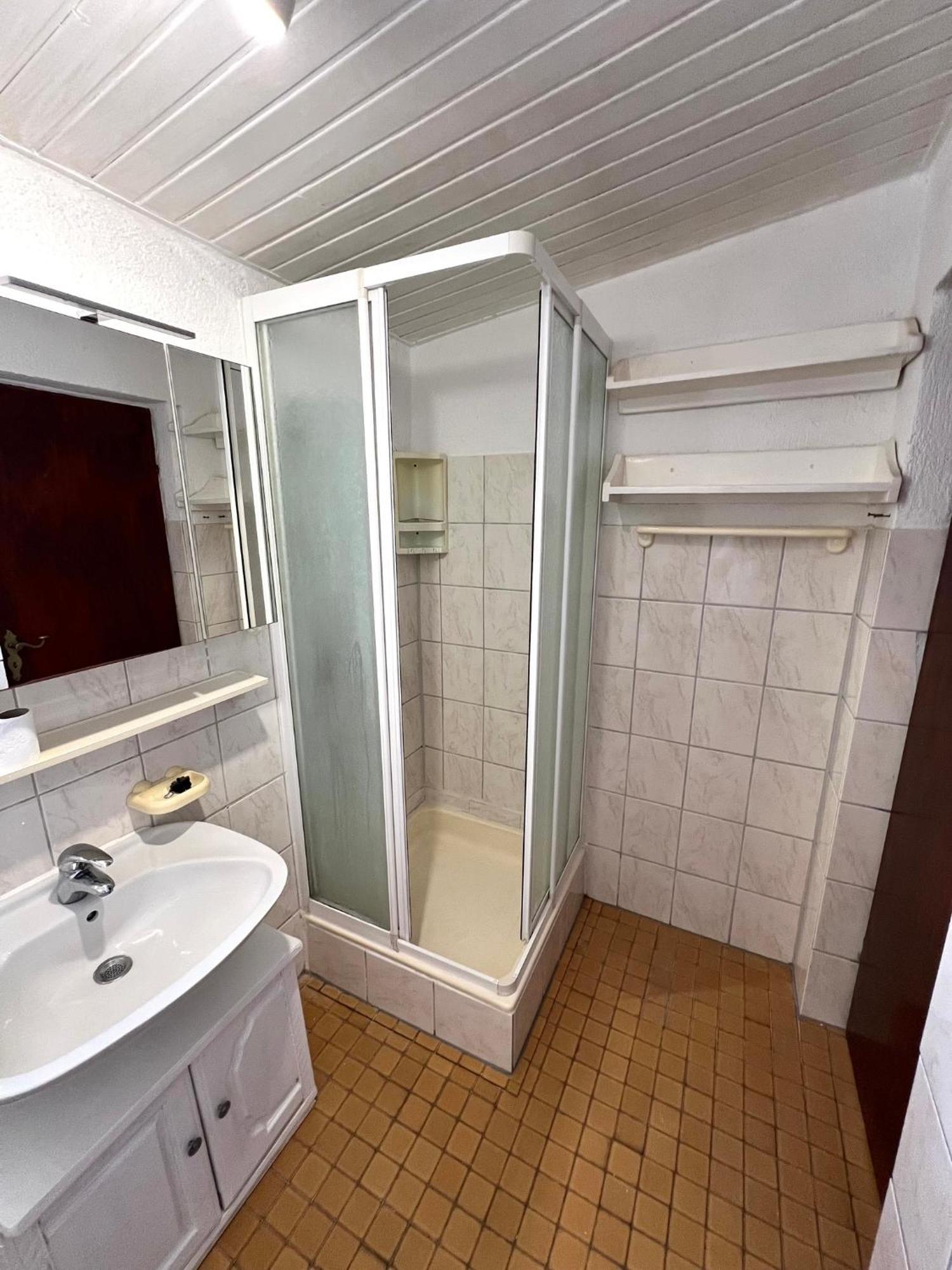 Apartment Jole Ražanj Kültér fotó