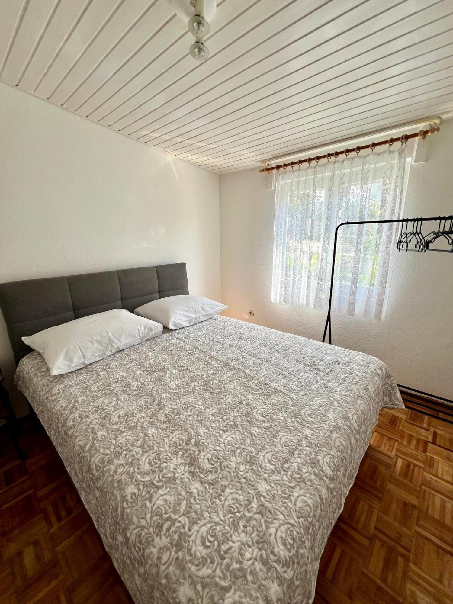 Apartment Jole Ražanj Kültér fotó