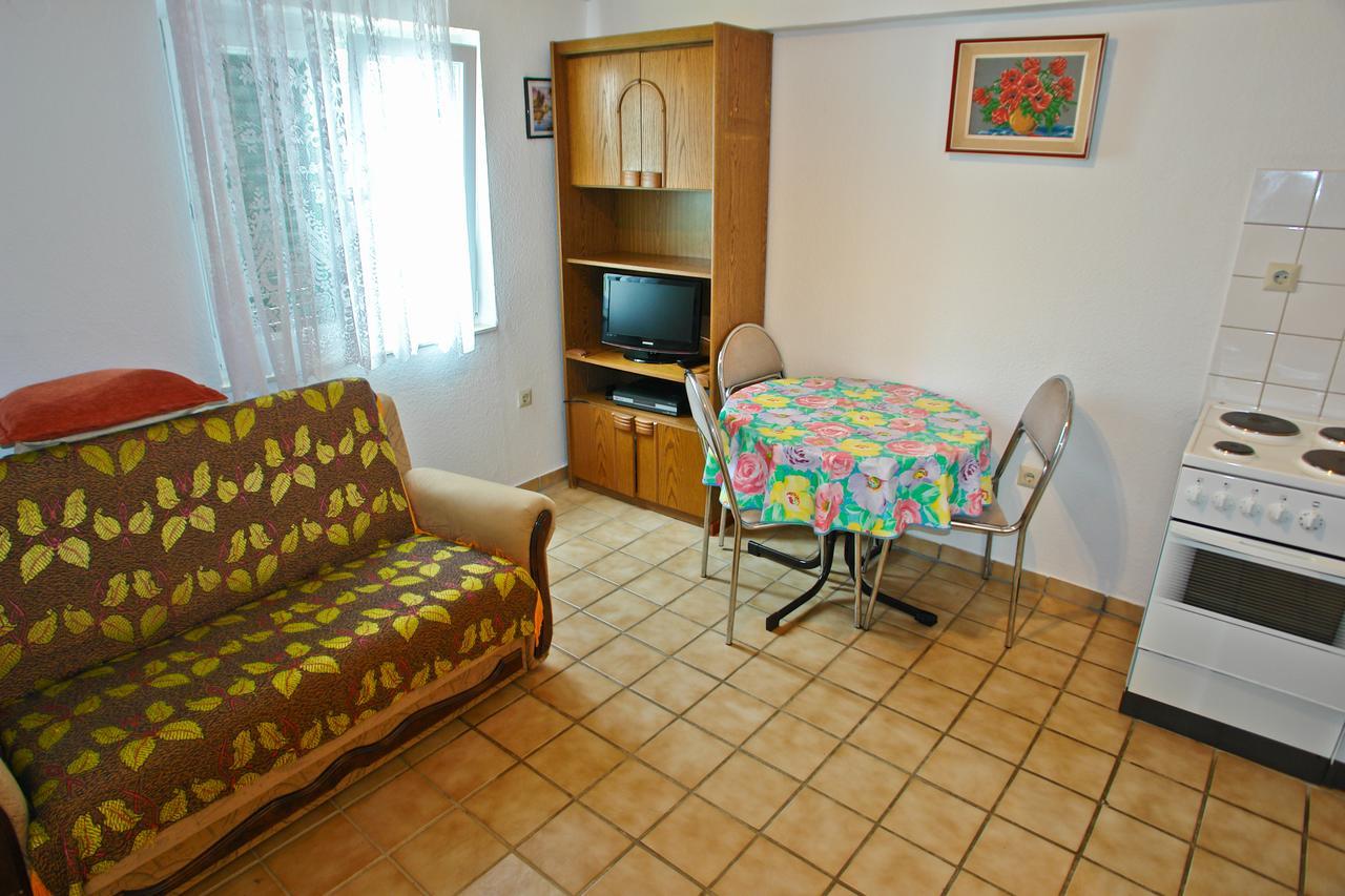 Apartment Jole Ražanj Kültér fotó